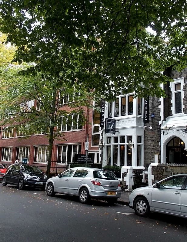 Pen & Wig exterior