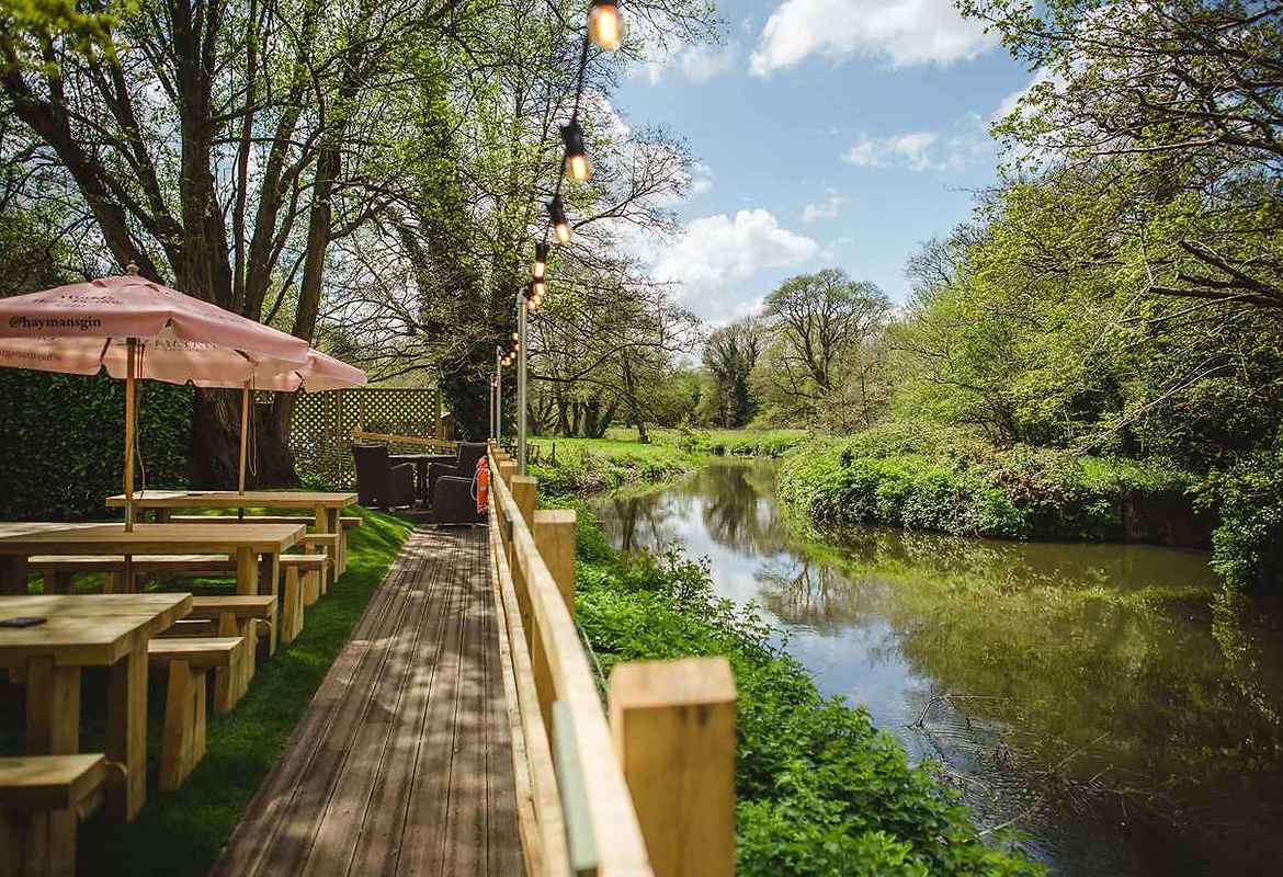 The Stag on the River, Eashing