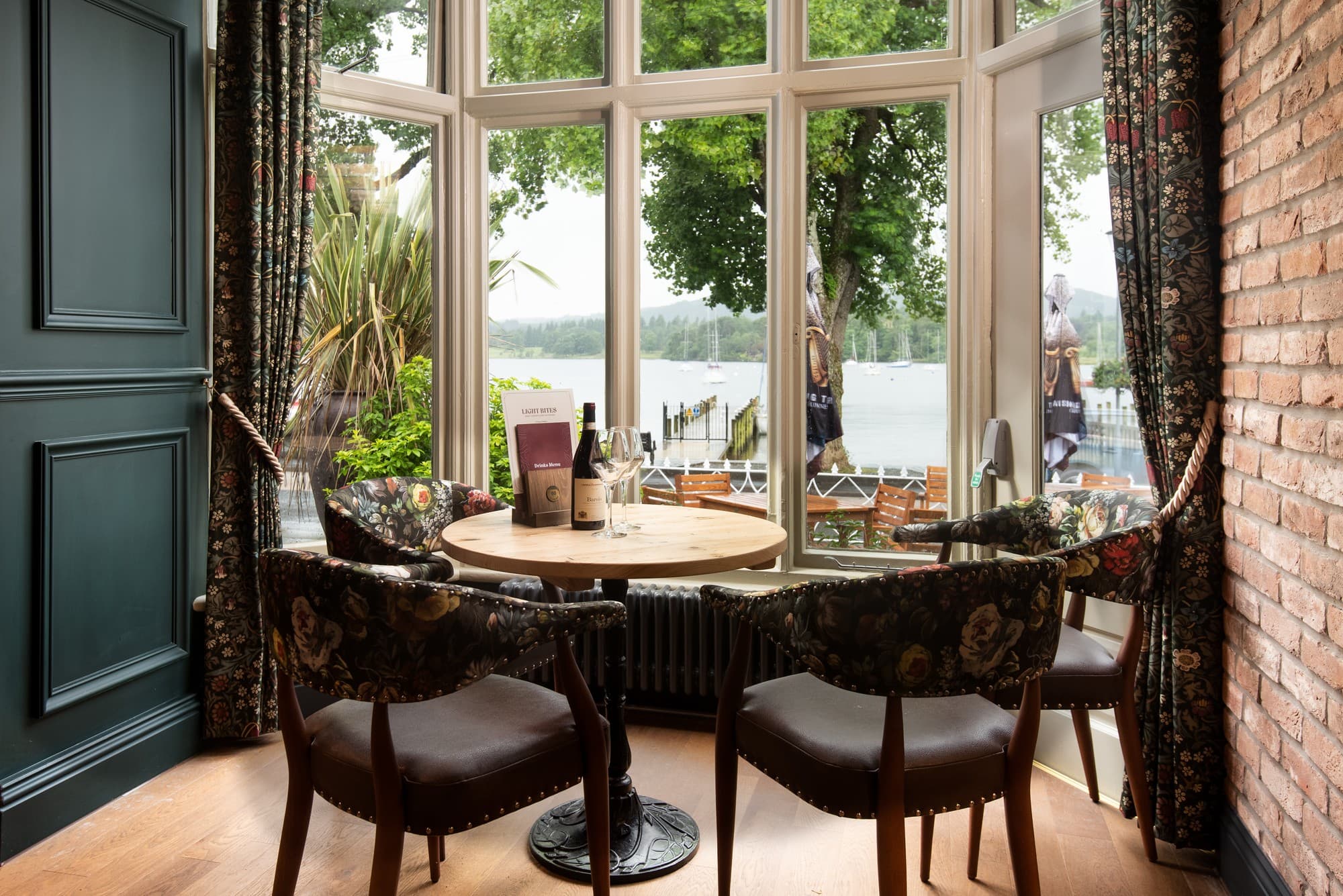 Photo of The Waterhead Inn