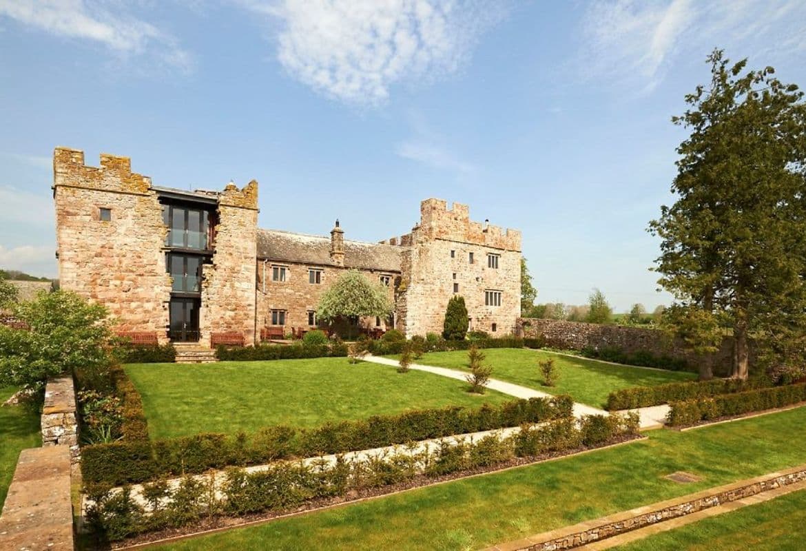 Blencowe Hall, Rowley Estates